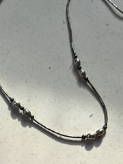 Vintage Liquid Silver w Small Barrel & Tiny Black Bead Necklace – 15.5 inches