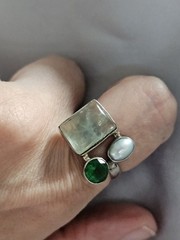 Vintage 925 Sterling Silver Prehnite Pearl Size 6 Ring