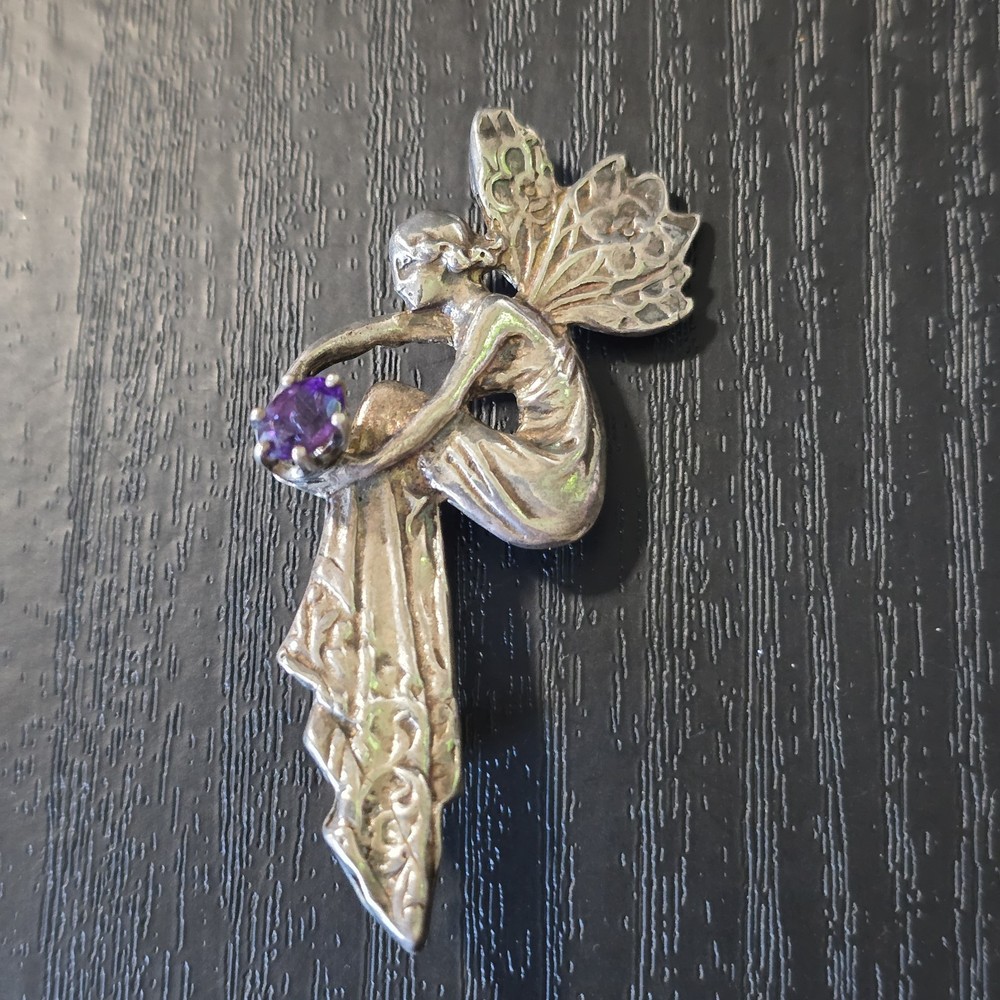 Vintage Sterling Silver 925 Fairy Or Angel with Amethyst Pin brooch