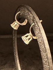 Vintage Sterling Silver Glass Drop Earrings Leverback Closure 1.5g