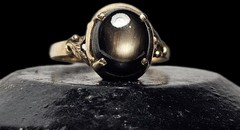 14K YELLOW GOLD SIMULATED BLACK STAR SAPPHIRE RING SIZE 7.75 585 FREE US SHIP