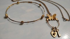 Vtg Butterfly Charm Lock & Key Necklace 24″ & Crystal Wires Bracelet Set