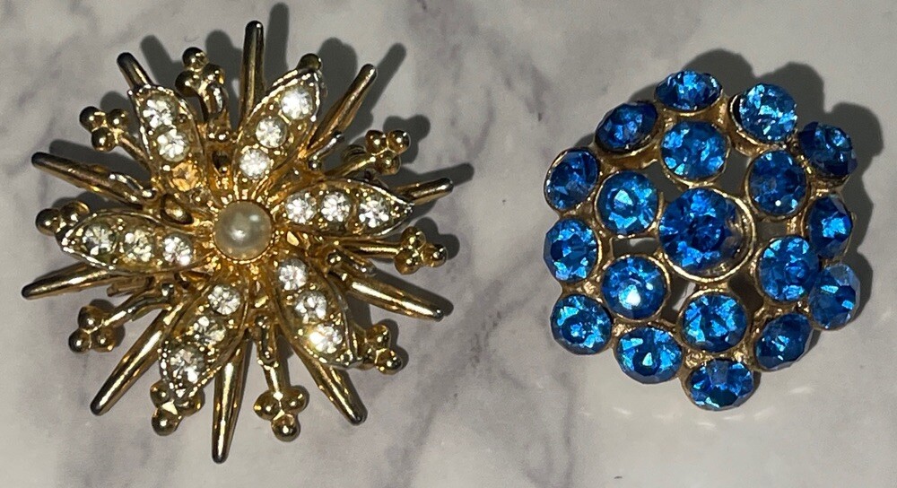 Vintage Gold Tone Rhinestone 2 Sweater Brooch Pins Jewelry JMS-54