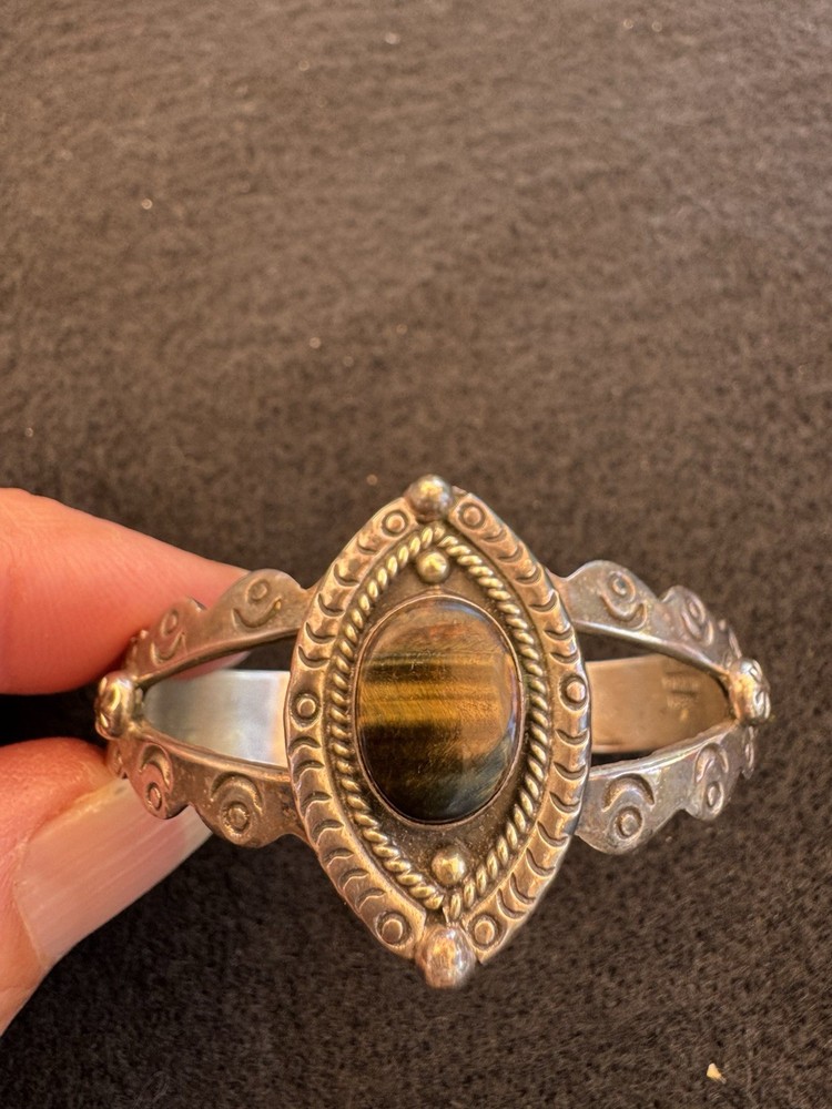 Vintage Tigers Eye 925 Sterling Silver Cuff Bracelet