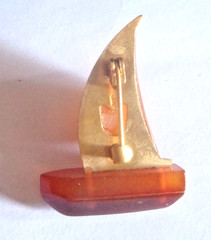 Vintage Russian Baltic Amber Full Sail Boat Brooch Pin
