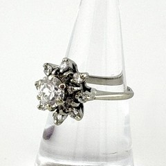 1930’s DIAMOND FLOWER RING – 14K WG – 1CTW – SI1 H-I -4.07 GRAMS