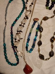 9 Piece Vintage Necklace Lot Glass And Natural Stone Variety Length 1 Anklet