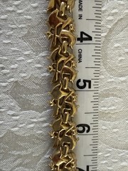 Lovely Crown Trifari Necklace Ideal For Wedding Events And Wedding Parties