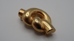 VINTAGE GOLD KNOT CHERRY STEM BROOCH PIN 4.5CM BB13