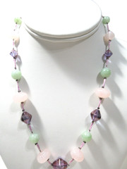 PASTEL COLOR PINK GREEN AND PURPLE PLASTIC BEADED NECKLACE ILLUSION VINTAGE