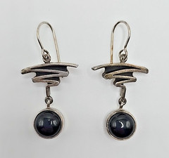 Signed Jeff Dawald Studio Art Sterling Silver Onyx Dangle Earrings Faribault MN