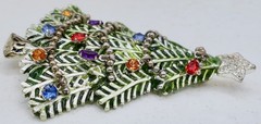 Avon Vintage 2008 Dangle Rhinestone Ornament Xmas Tree Pin Brooch 5th Annual