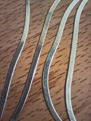 Vtg 925 Italy Sterling Silver 2.5 mm herringbone 30″ Necklace opera length