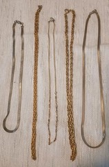 Antique & Vintage 50+ Lot Of Necklaces & Varies Designs & Quality.