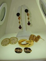 5 PAIR VINTAGE 1970-80’S ERA EARRINGS! ESTATE FIND!