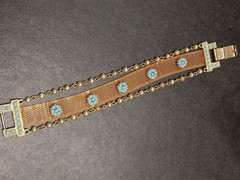 Vintage 1960’s Gold Mesh Faux Turquoise And Pearls Bracelet 7 Inches