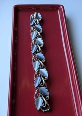Vtg MCM Silver Tone GREY Blue Molded Thermoset Leaf Leaves Link 7¼” Bracelet