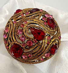 Unsigned LaRoco Textured Brass Pink & Cranberry Austrian Crystals Brooch 1950s