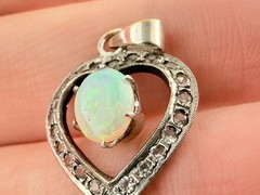 Vintage Unmarked Silver Toned Genuine Opal and Rhinestone Heart Pendant 2g .75In