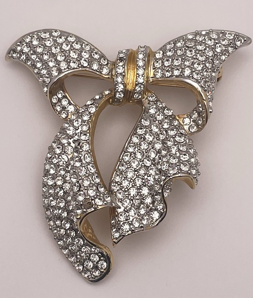 Sparkly Rhinestone Bow Gold Tone Brooch Pin