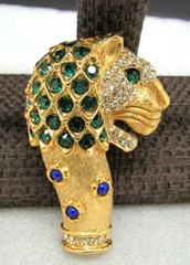 KENNETH J LANE BLUE LAPIS CABOCHON EMERALD CRYSTAL LION MANE BROOCH PIN MADE USA