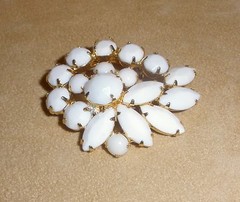 Beautiful D&E White Milk Glass Pin by Juliana Jewelry