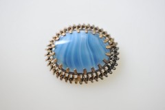 Vintage Filigree Bright Blue Slag Art Glass Brooch Pin oval bezel ML11