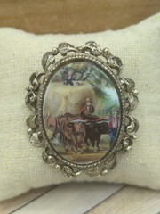 Vintage Farming Scene Cattle Oval Picture Brooch Pin Pendant