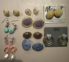 Large Vintage & Contemporary Costume Jewelry Lot of 47 Earrings