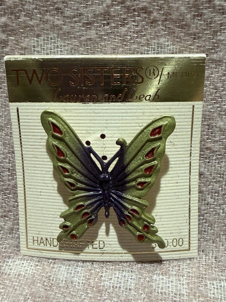 Vintage Two Sisters Medici Butterfly Brooch Pin Red Enamel Gold Tone On Card