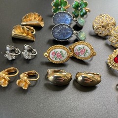 AVON Clip On Earring 10 Pair Lot All Signed Gold and Silver Tone Heart Clover