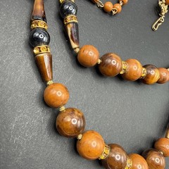 Hobe Signed Beaded Glass Brown Necklace 14” J5