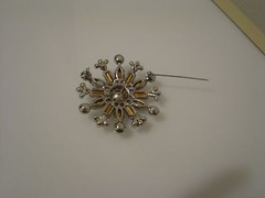 Big vintage rhinestone pin brooch 2.25″ diameter