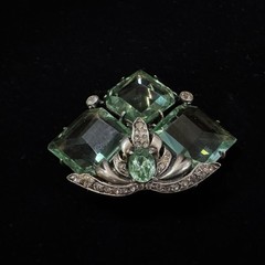 VTG Eisenberg Original Sterling Vermeil Fur Clip Uranium Glass Green Stones