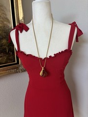 VTG Crown Trifari Burgundy Lucite Teardrop Pendant Gold Tone Chain Statement 33”