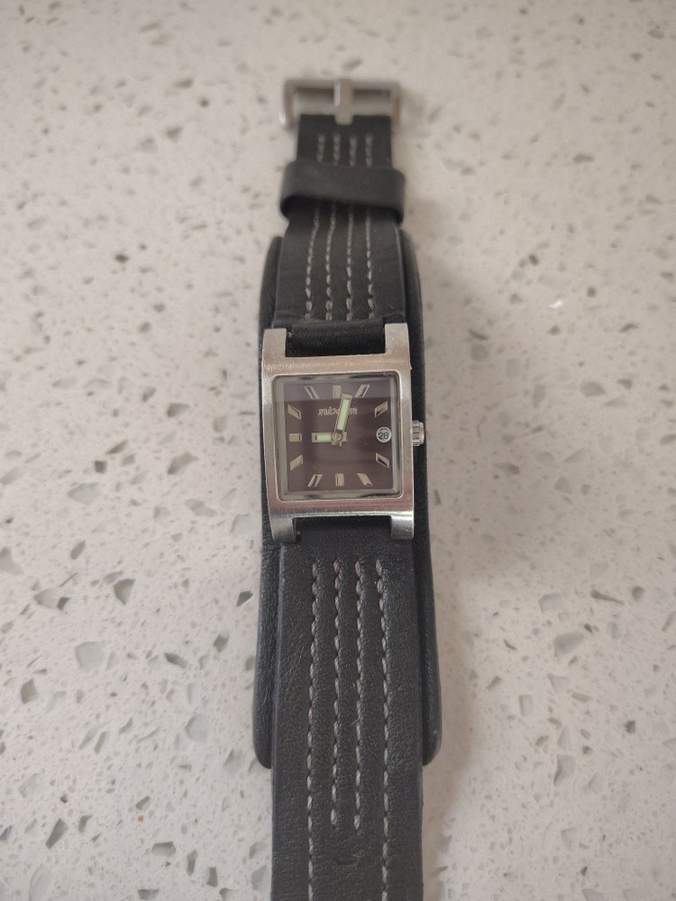 Nixon Trixie Watch – Black leather band w/rectangular silver analog date case