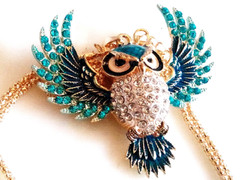 RHINESTONE OWL NECKLACE!Blue Enamel Bird Pendant.Aqua & Clear Crystals.Gold Tone