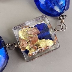 Vintage Glass Beaded Bracelet Gold Tone Foiled 6.5″