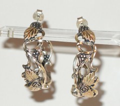 Vtg WM Co. Wheeler Western Two Tone Sterling Silver 12K Gold Hoop Earrings