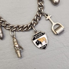 Vintage Enco Charm Bracelet 9 Dangles Buffalo Ranch Shield Silver Tone 7″