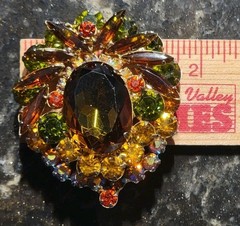 Vintage MCM Juliana Goldtone Autumn Topaz Heliotrope Rhinestone Brooch Pendant