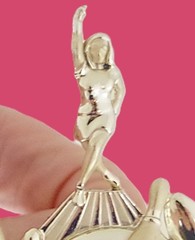 Cool Perspective! 2 7/8″ VTG c1980’s AJC FEMALE BOWLER BOWLING 2-TONE BROOCH PIN