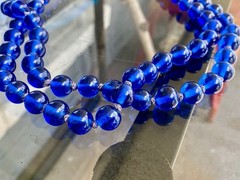 Beautiful vtg art deco Cobalt blue art glass necklace 52″ Hand Knotted