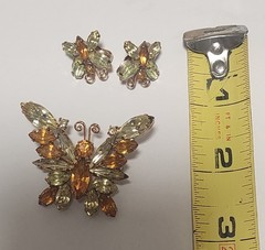 VINTAGE JULIANA Amber & Yellow RHINESTONE BUTTERFLY BROOCH AND earrings EARRINGS