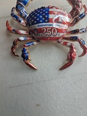 USA 250 Enamel Brooch Crab Patriotic