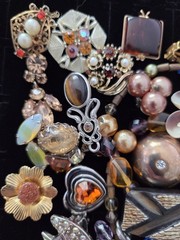 Vintage Rhinestone Jewelry Lot For Crafting BROWN Single Clip On Necklace Misc