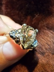 2.CARAT center NATURAL Diamond “Not a LG enhanced” w/side diamonds, 14k solid yg
