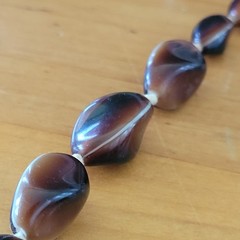 Vintage 1960s Banded Agate Sardonyx Bead Necklace Knotted 18in 28g