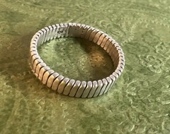 Vintage 925 Sterling Silver Ribbed Slightly Flexible Band Ring Modernist 8.25