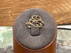Vintage 10K Solid Yellow Gold Four Diamond By Pass Ring sz 5–224.25